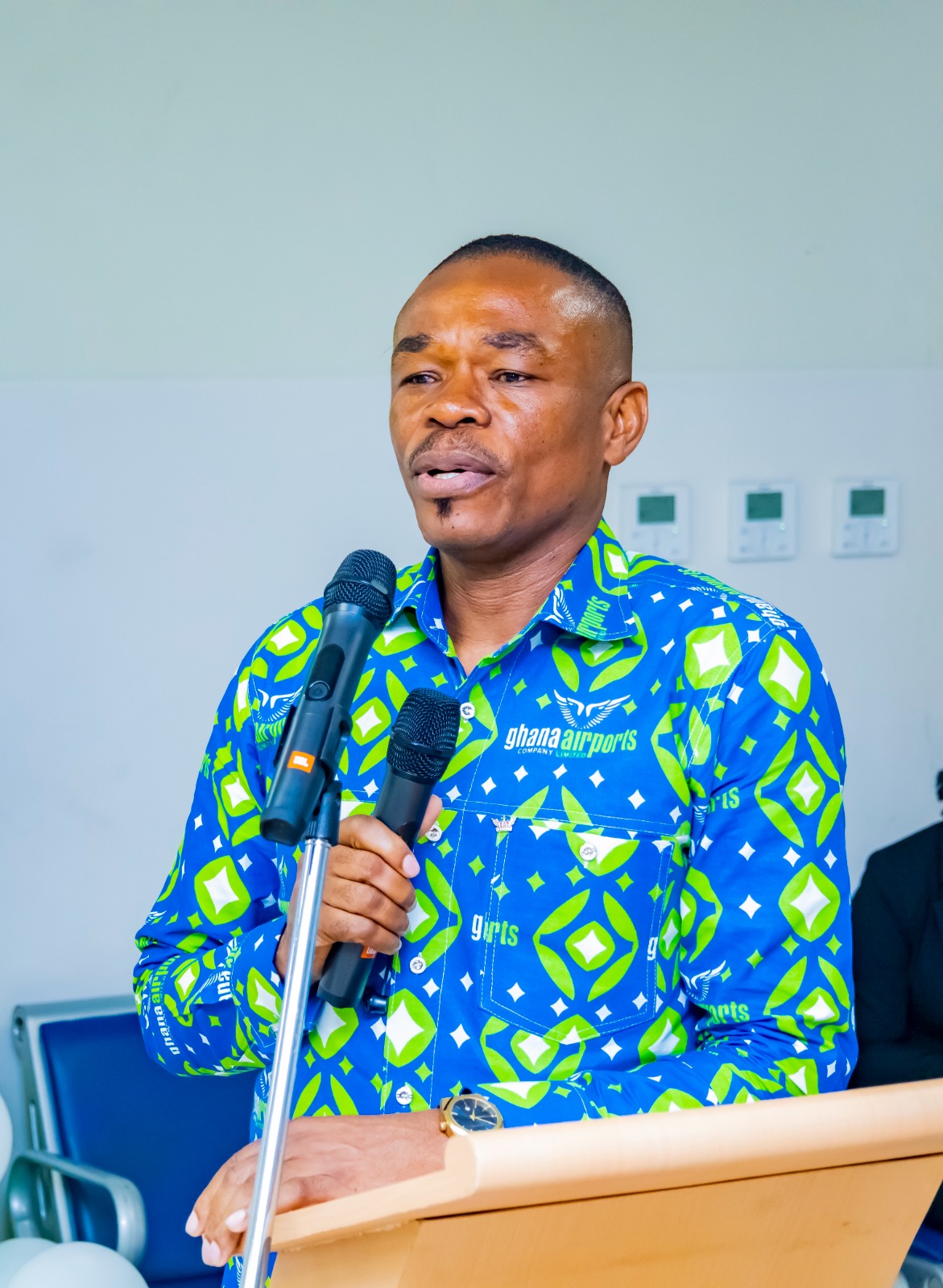 WhatsApp Image 2025-12-04 at 11.08.44